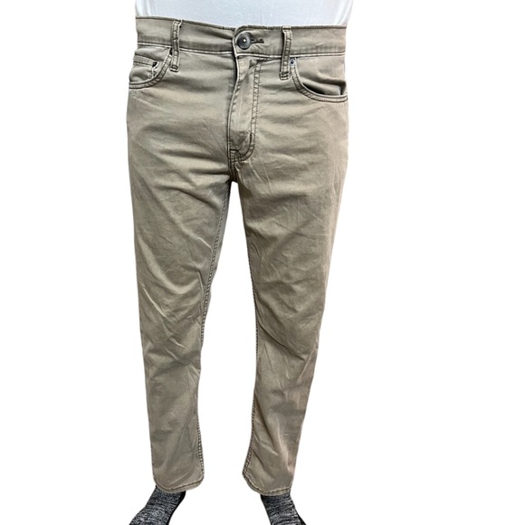 Men’s Goodfellow and Co. Slim Straight Light Khaki Pant - Picture 2 of 6